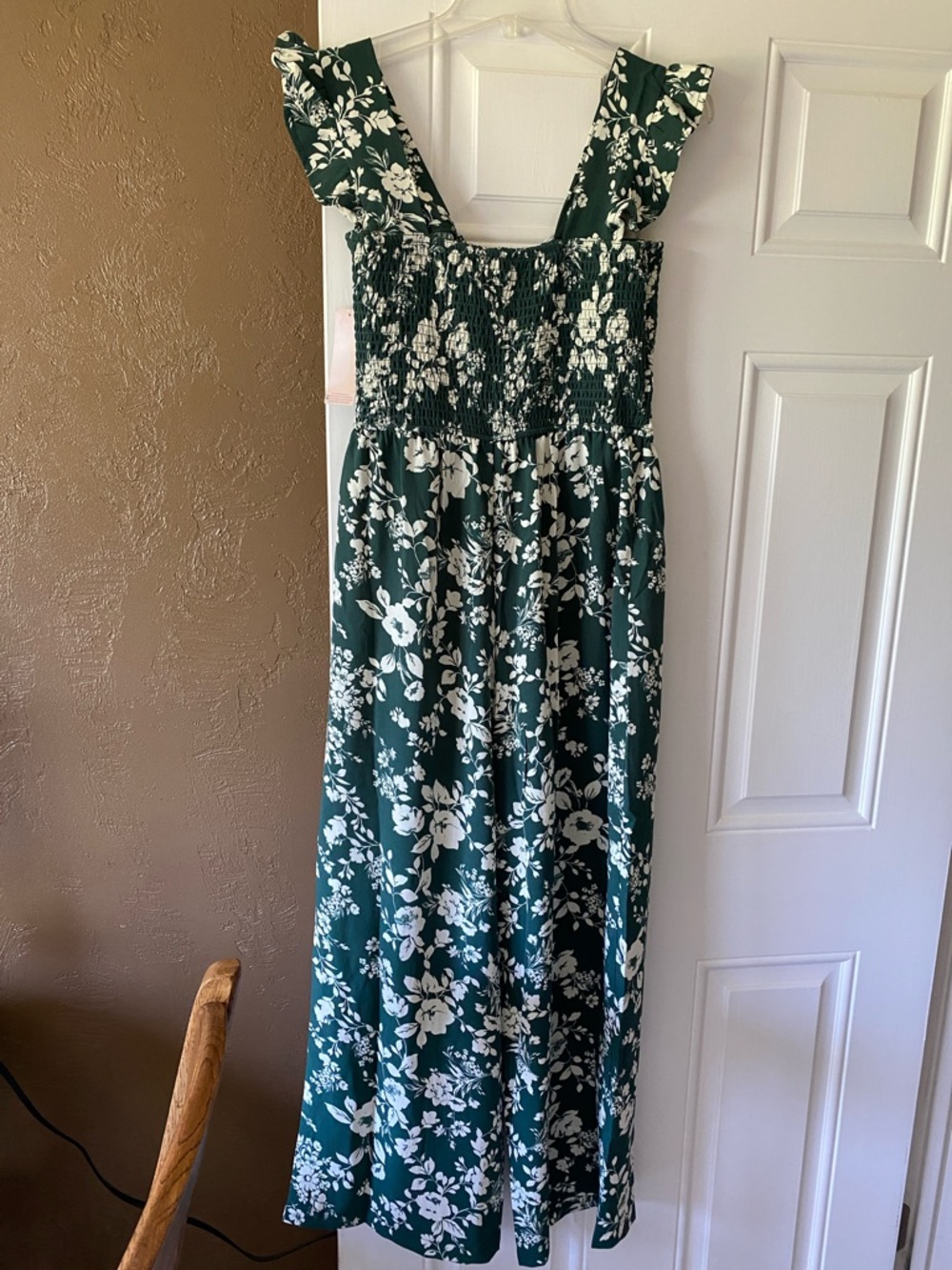 Inspired Hearts Green Floral Smocked Jumpsuit NWT - Picture 7 of 7